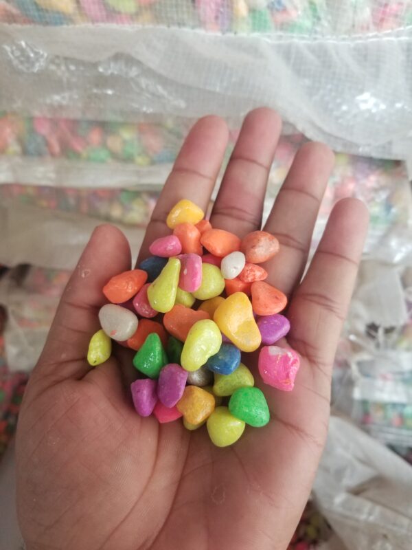 Colored Pebbles for Garden Decor Dubai.